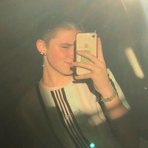 Meet your Posher, Kay